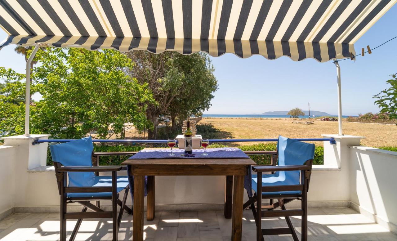 Blue Apartment Finikounda