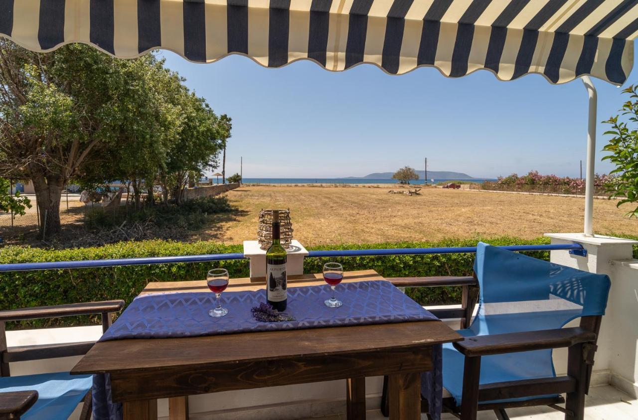 Blue Apartment Finikounta